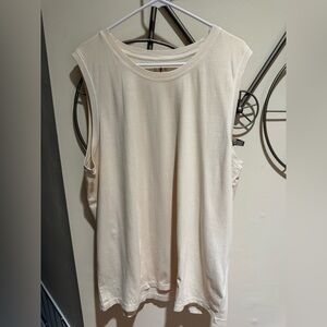 J. Crew Women's Sleeveless Crewneck Tank - Cream Minimalist Style